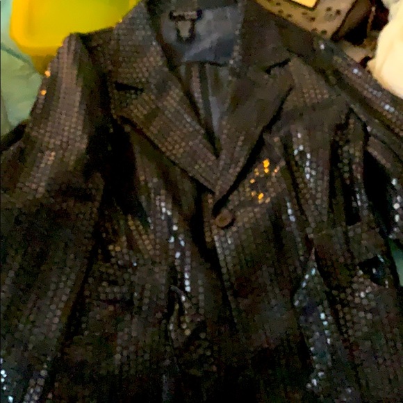 Jacket - Picture 1 of 3